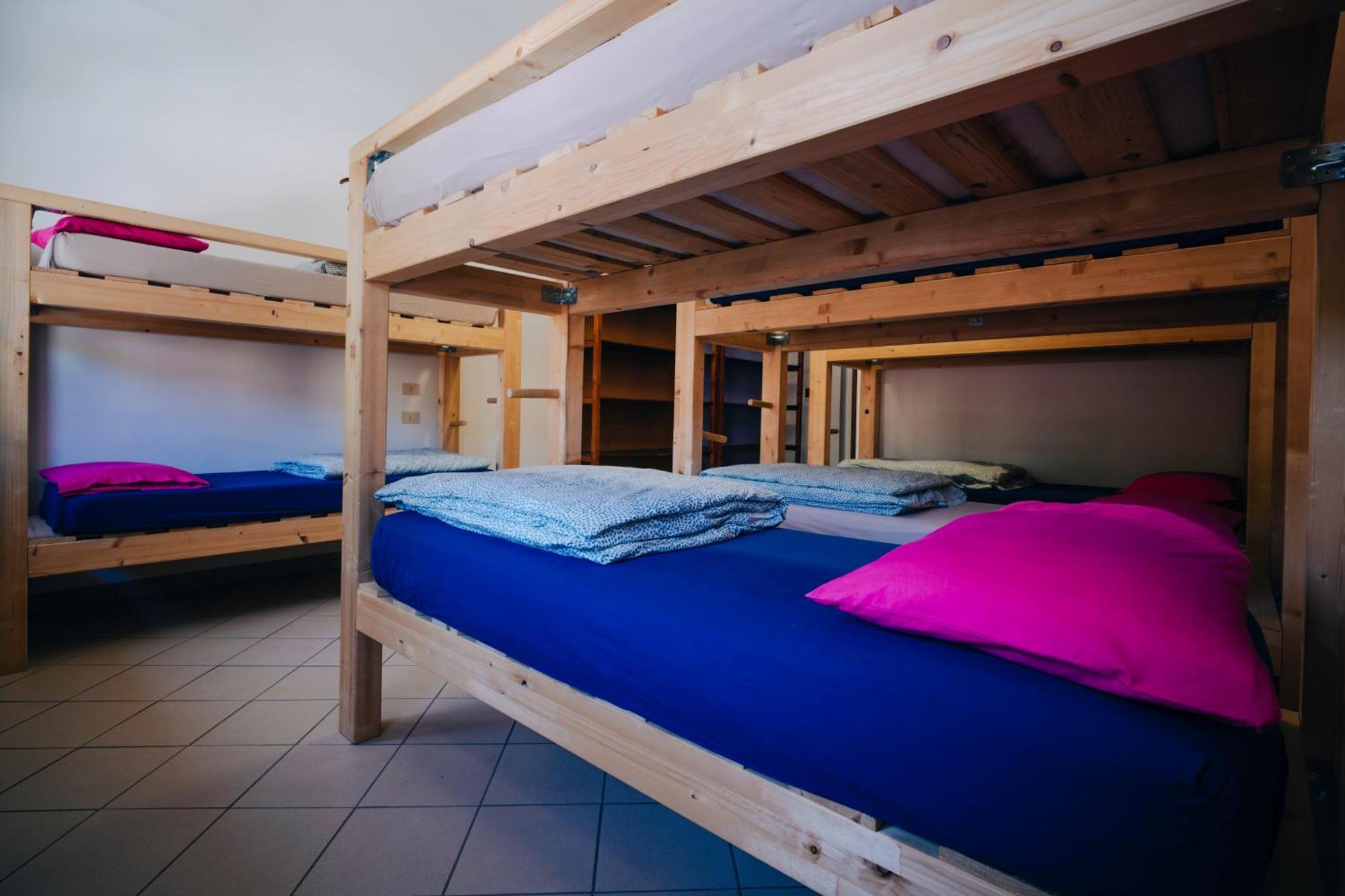 La Casa Via Del Sale Hostel Лимоне Пиемонте Екстериор снимка
